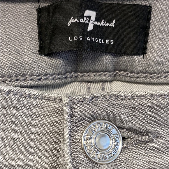 7 For All Mankind “The Ankle” Gray Cropped Jeans (29x27) - Picture 2 of 8